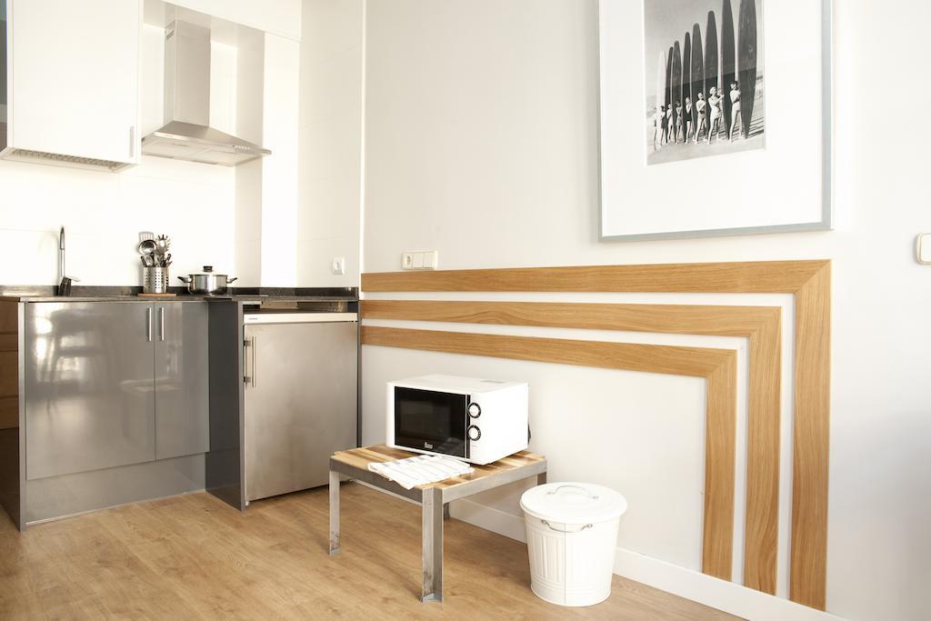 Apartamentos Sabinas Don Jaime Σαραγόσα Δωμάτιο φωτογραφία