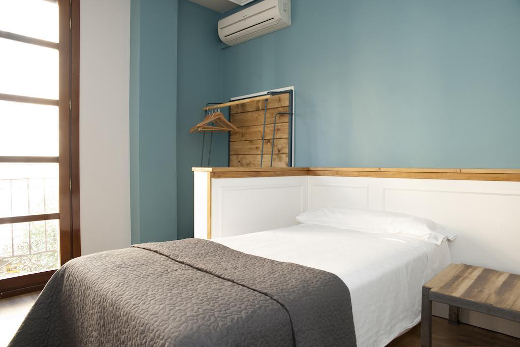 Apartamentos Sabinas Don Jaime Σαραγόσα Δωμάτιο φωτογραφία