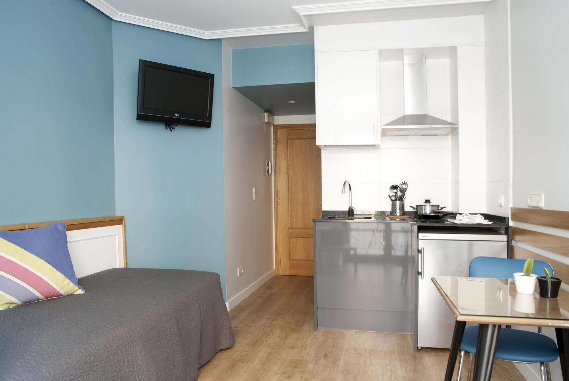 Apartamentos Sabinas Don Jaime Σαραγόσα Εξωτερικό φωτογραφία